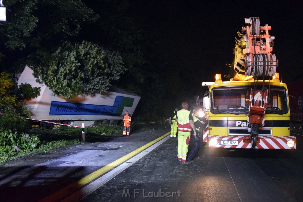 Schwerer VU A 3 Rich Oberhausen Hoehe AK Leverkusen P076.JPG - Miklos Laubert